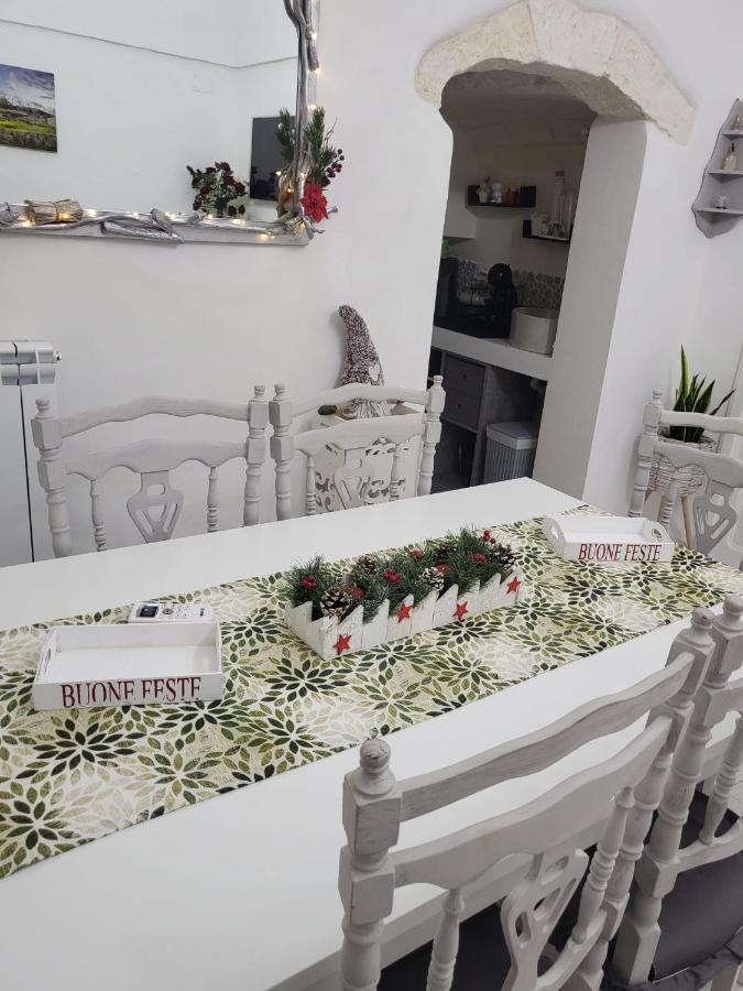 Bed & Breakfast Dimora Felice オストゥーニ エクステリア 写真